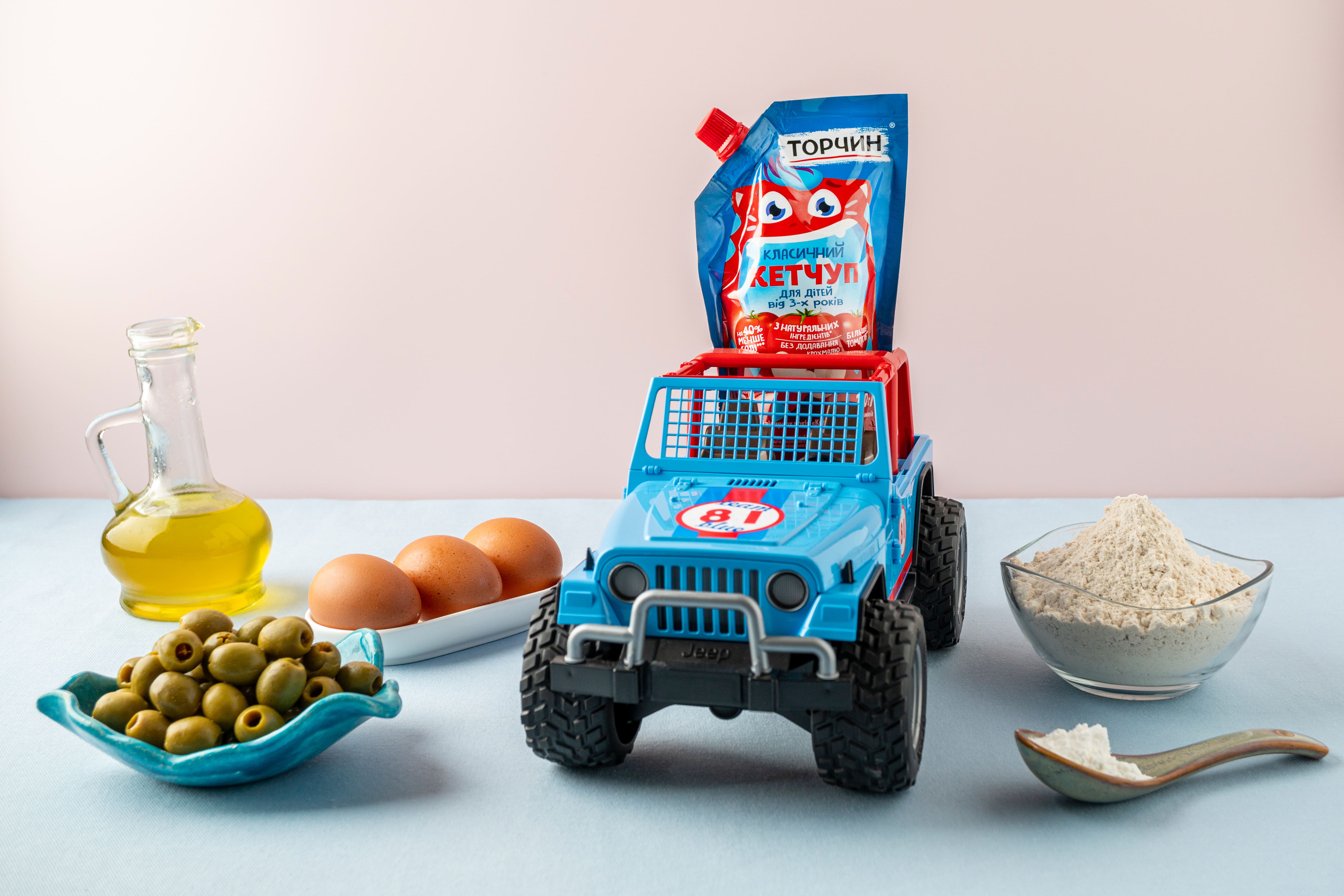 Томатний бісквіт