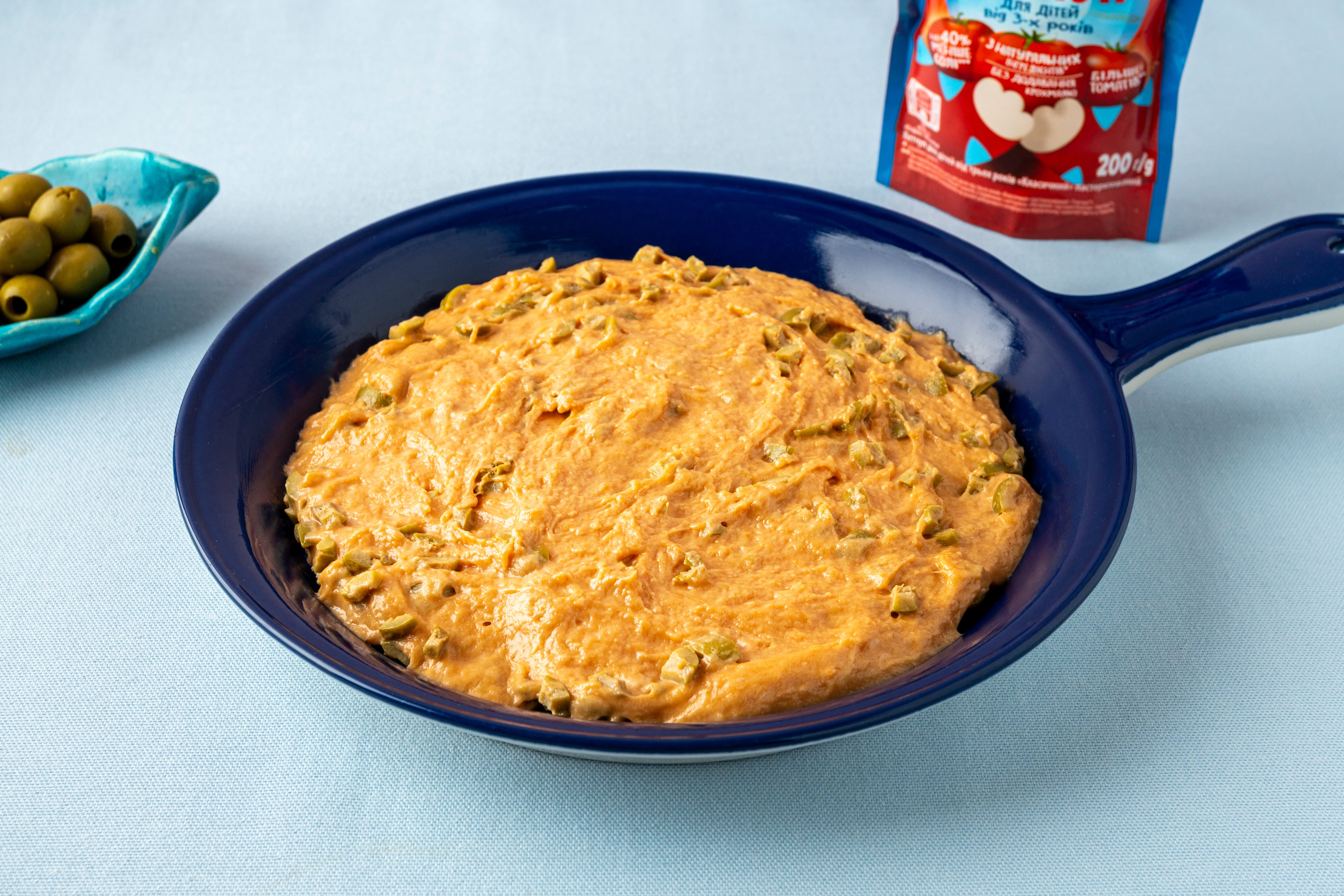 Томатний бісквіт